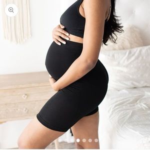 Kindred Bravely Bamboo Maternity & Postpartum Thigh Saver w/ Pockets - Small